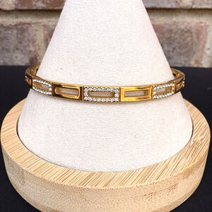 Vintage Swarovski Swan Signed Gold Tone Crystal Block Bracelet Cuff Bangle M